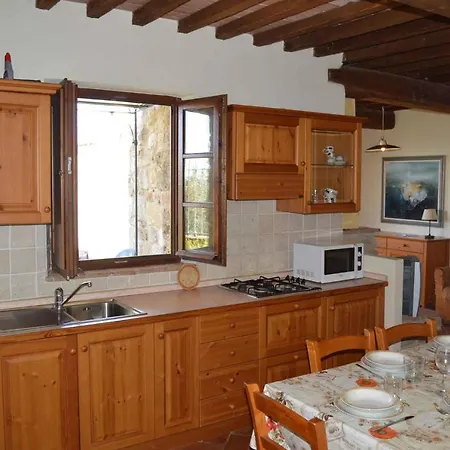 In Asciano/toskana 24110